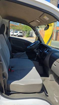 HYUNDAI HR 2.5 LONGO SEM CAÇAMBA 4X2 16V 130CV TURBO INTERCOOLER DIESEL 2P MANUAL
